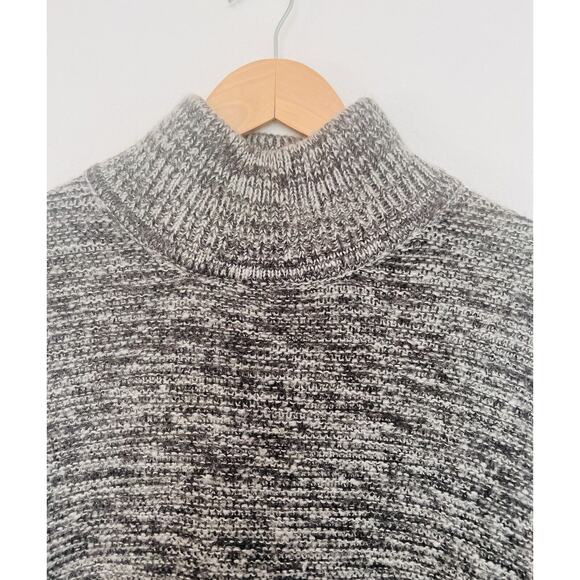 VERA WANG Gray Chunky Sweater Sz XL Cable Knit Long Sleeve Hi-Low Mixed Pattern - Picture 5 of 8